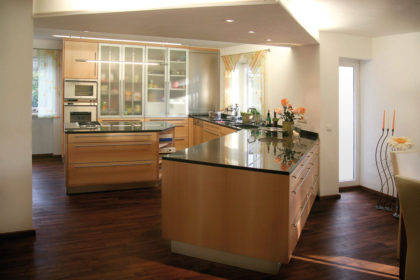 <strong>Form und Funktion</strong><br>  Hochwertige Küchen